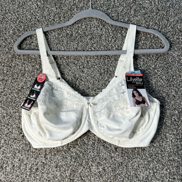 Lilyette By Bali Full Coverage Minimizer Underwire Bra SZ 40C NWT - Picture 5 of 5